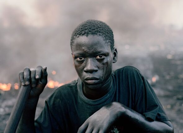 13dd61cf2afa110a84c563ce81268833